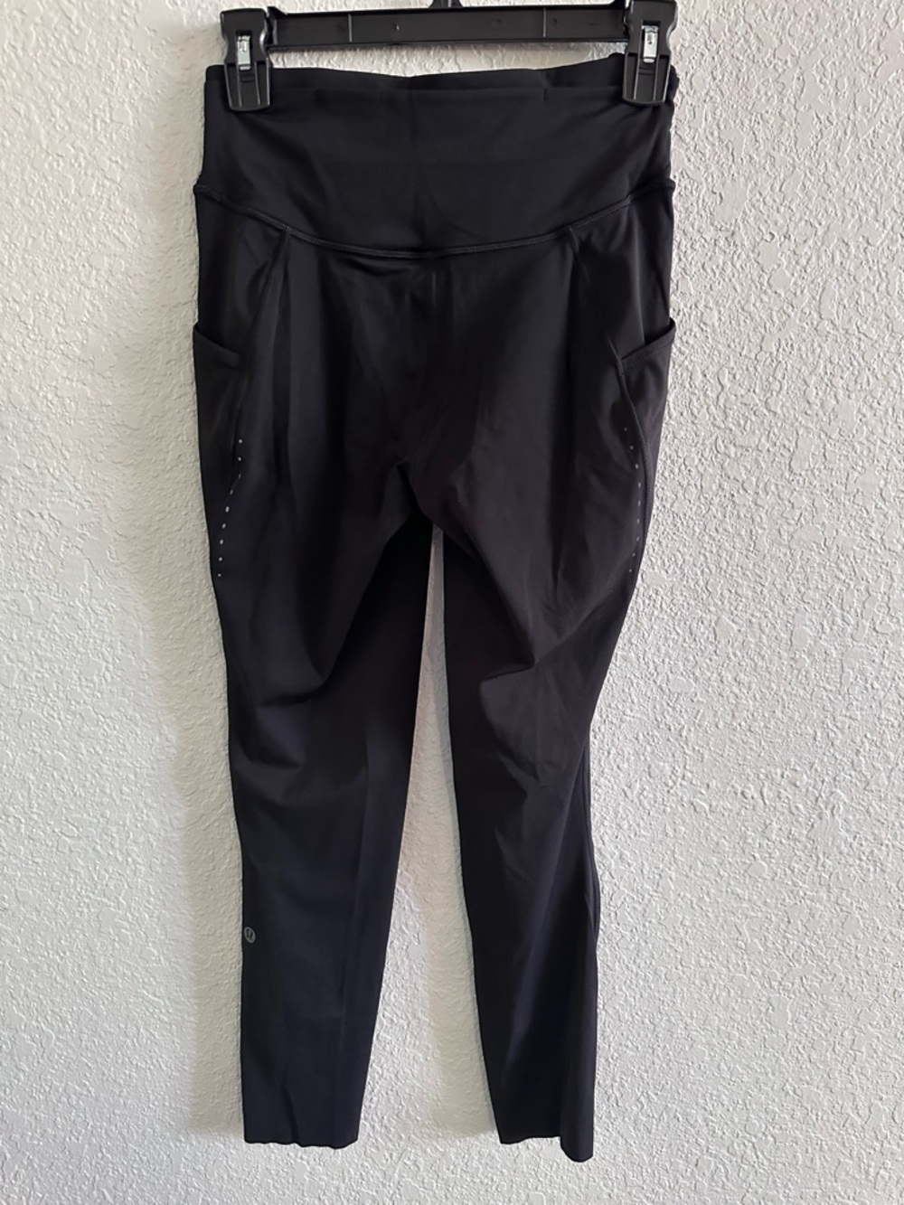 Lululemon Fast & Free Crop II 19” Reflective Running Leggings Black Size 6 - Picture 7 of 13